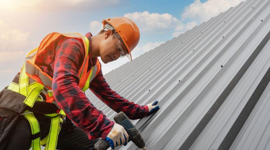 GAF certified roofer in Laceys Spring, AL